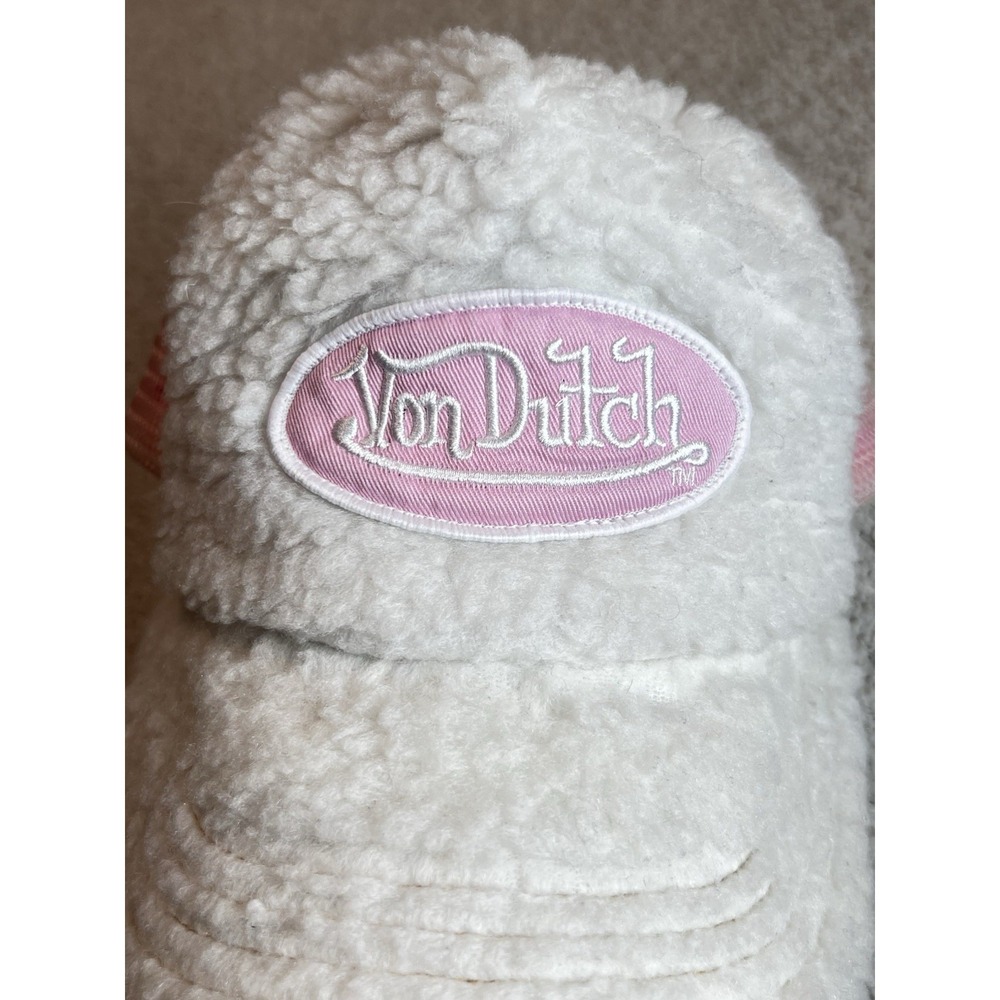 Von Dutch Sherpa Trucker Hat Pink White Fuzzy Teddy Fleece Snapback Cap Y2K